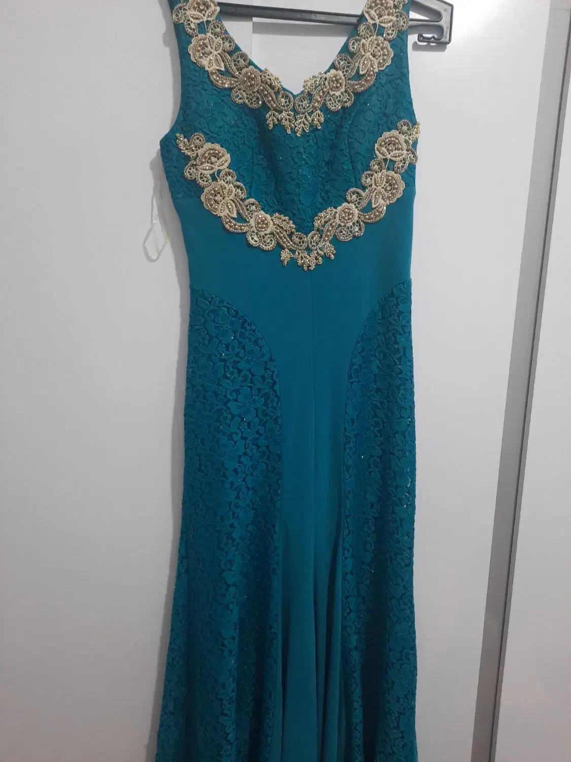 لباس مجلسی|لباس|اهر, |دیوار