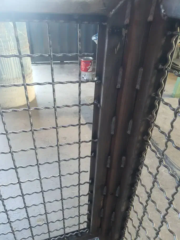 کارگر ساده ایرانی  نیازمندیم  آدران رباط کریم|استخدام معماری، عمران و ساختمانی|رباطکریم, شهرک صنعتی دهحسن|دیوار