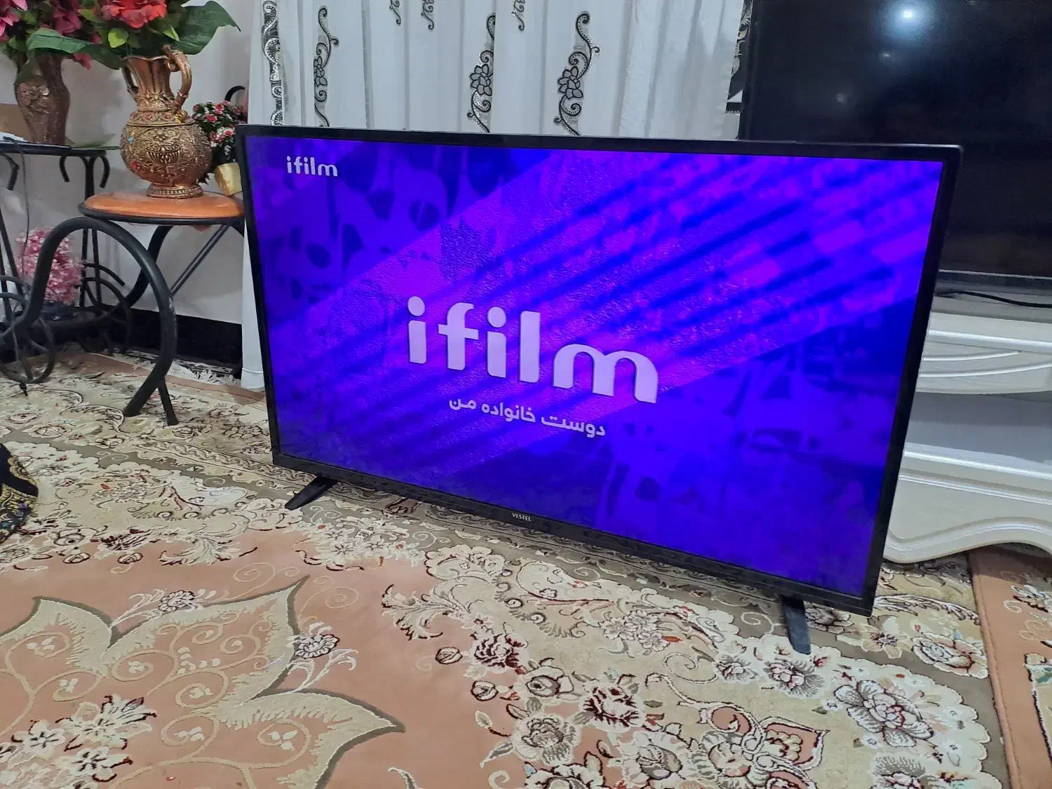 TV درحدنو50 اینچ|تلویزیون و پروژکتور|خانمیرزا, |دیوار