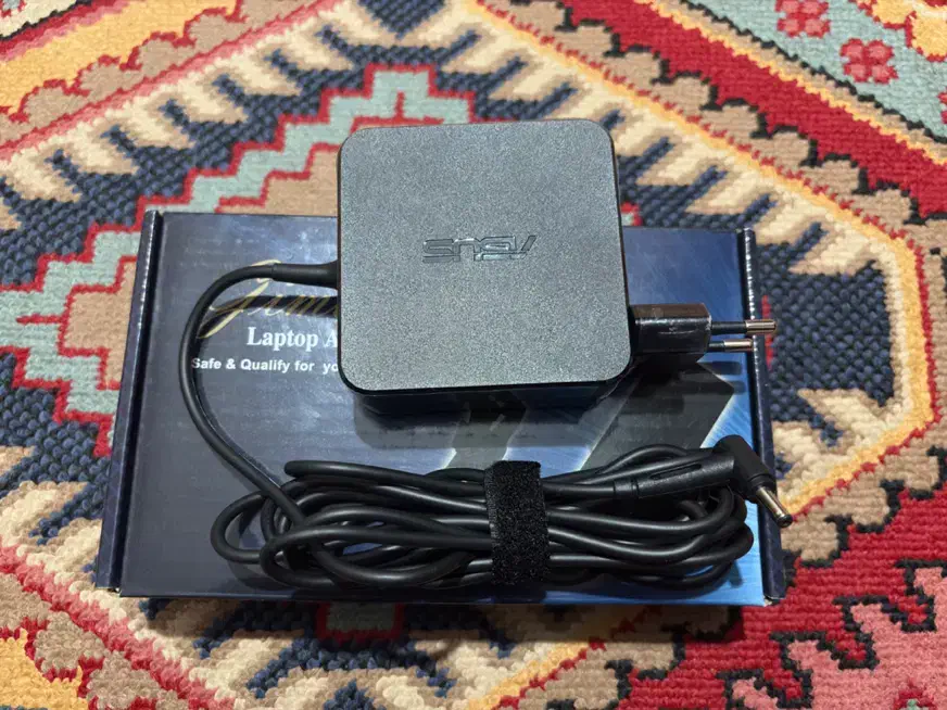 آداپتور لپتاپ asus|قطعات و لوازم جانبی رایانه|قزوین, |دیوار