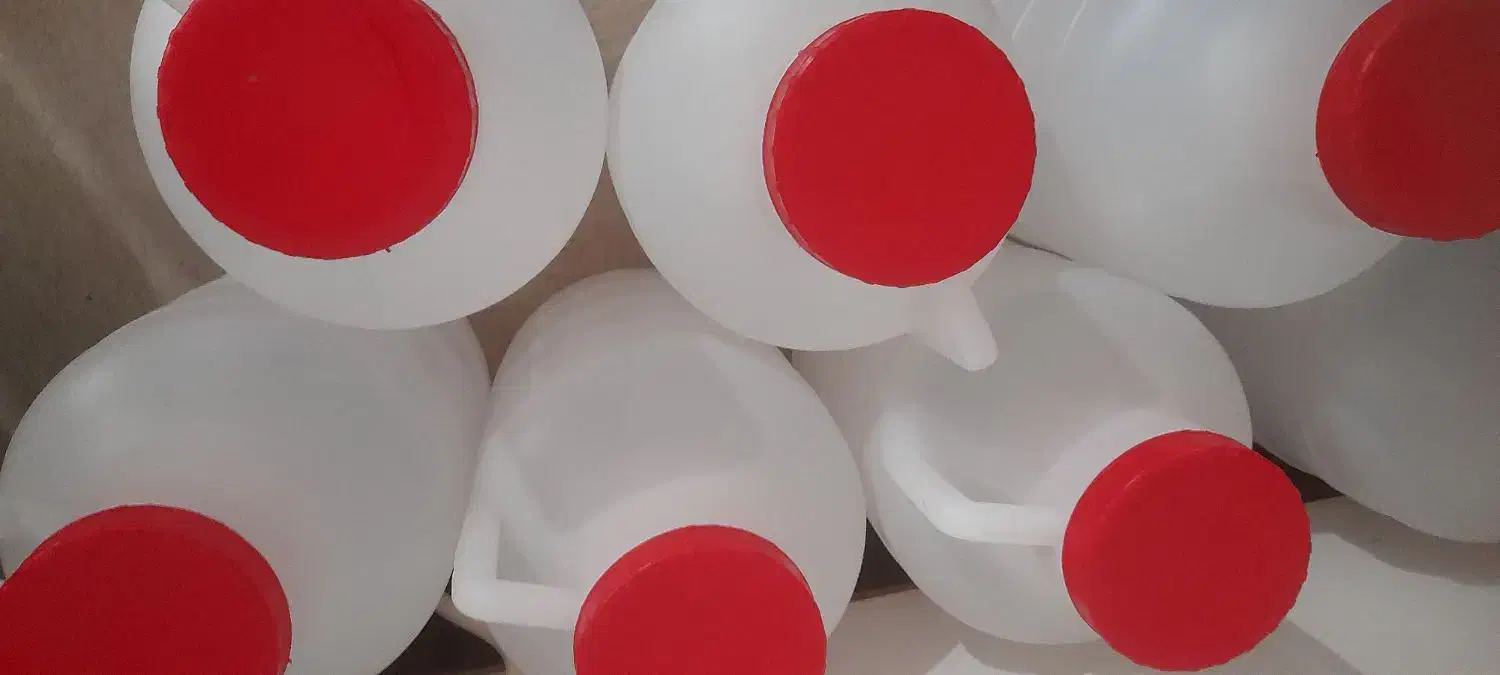 دربه ۱۵ لیتری|ظروف نگهدارنده، پلاستیکی، یک‌بارمصرف|ملایر, |دیوار