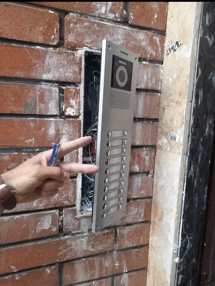 تعمیر انواع آیفون تصویری/برقکار|خدمات پیشه و مهارت|اراک, |دیوار