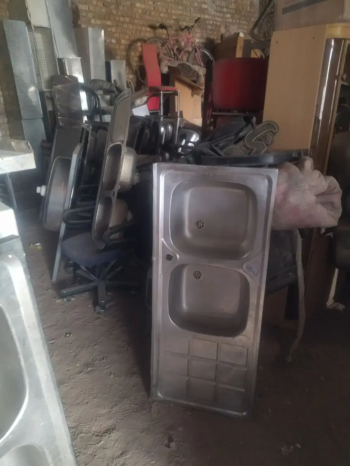 سینگ ظرفشوی|آب‌چکان و نظم‌دهنده ظروف|بیرجند, |دیوار