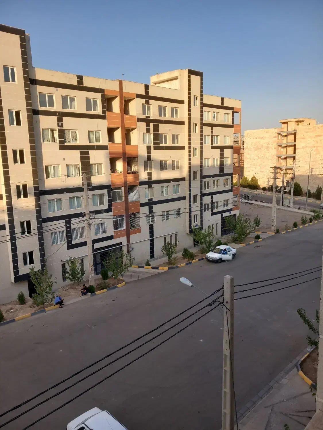 دو خواب/آسانسور/واحد بزرگ/فول خوش نقشه|فروش آپارتمان|هشتگرد, شهرک گلها|دیوار