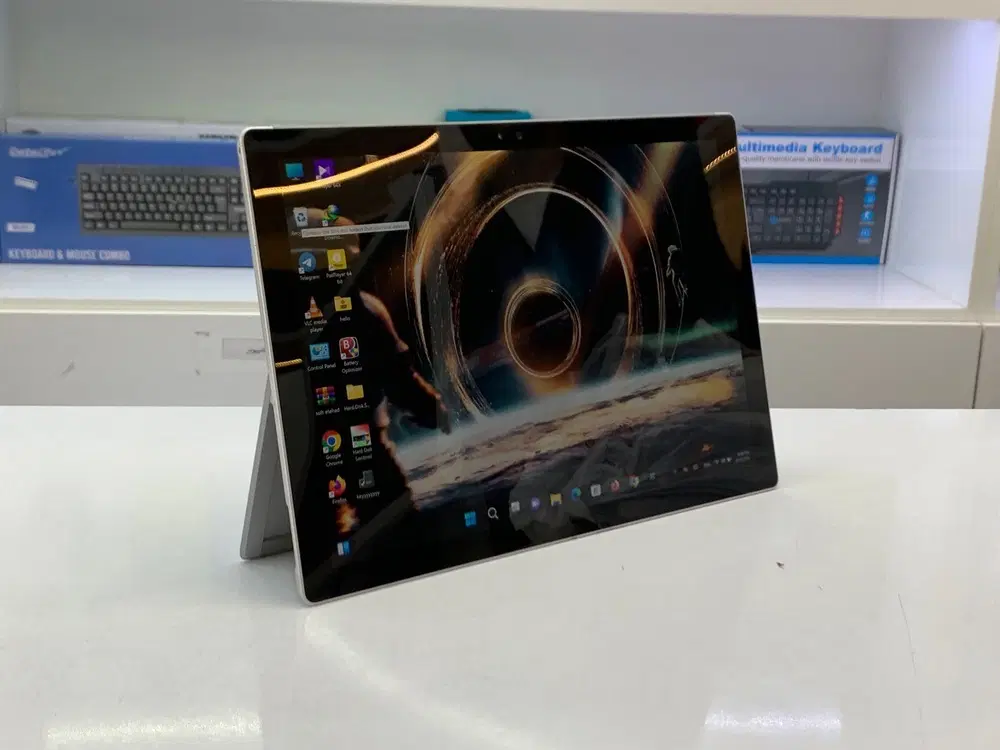 سرفیس/ surface|رایانه همراه|بجنورد, |دیوار