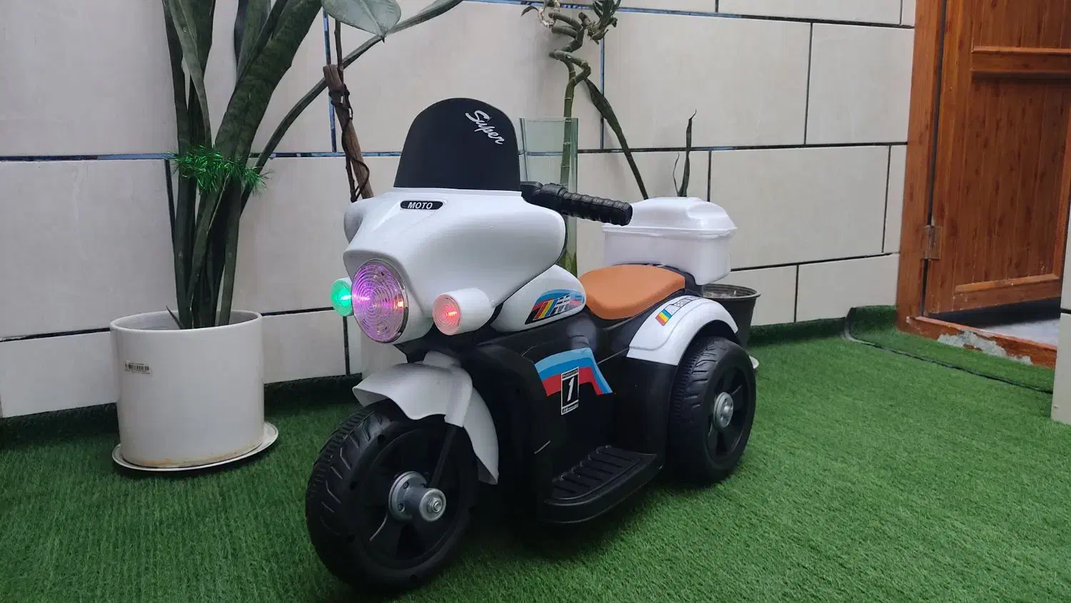 موتور شارژی بچه گانه در انواع و رنگهای مختلف|دوچرخه، اسکیت، اسکوتر|اهواز, نادری|دیوار