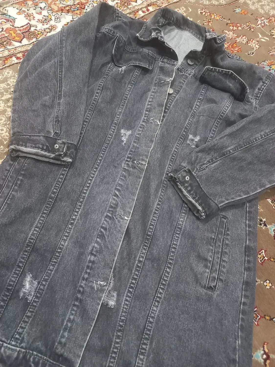 تعدادی لباس زنانه و دخترانه کاملا سالم|لباس|قم, نیروگاه|دیوار