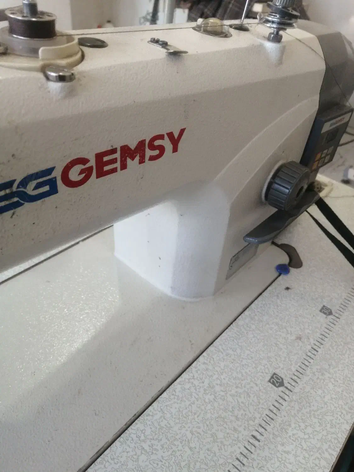 چرخ خیاطی کارگاه کامل|چرخ خیاطی و ریسندگی|بروجرد, |دیوار