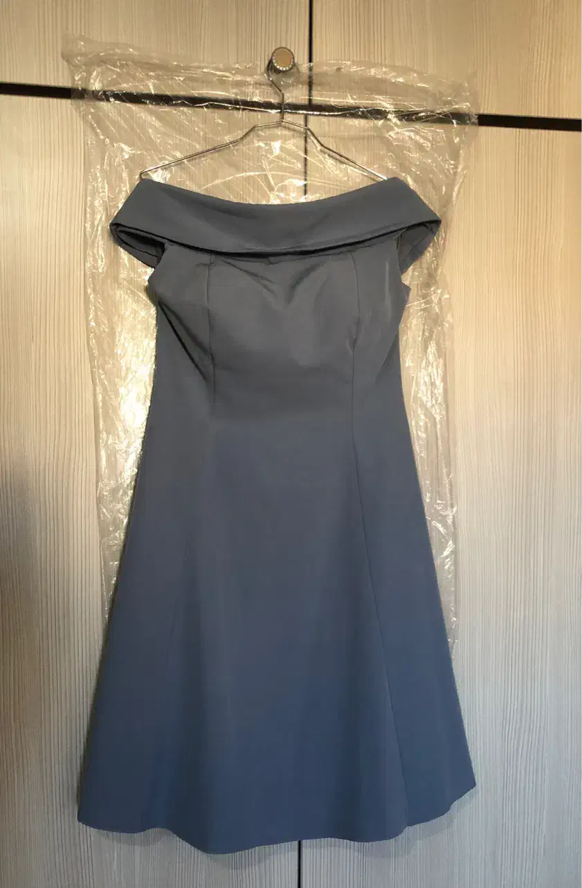 لباس مجلسی|لباس|شیراز, شهرک پرواز|دیوار