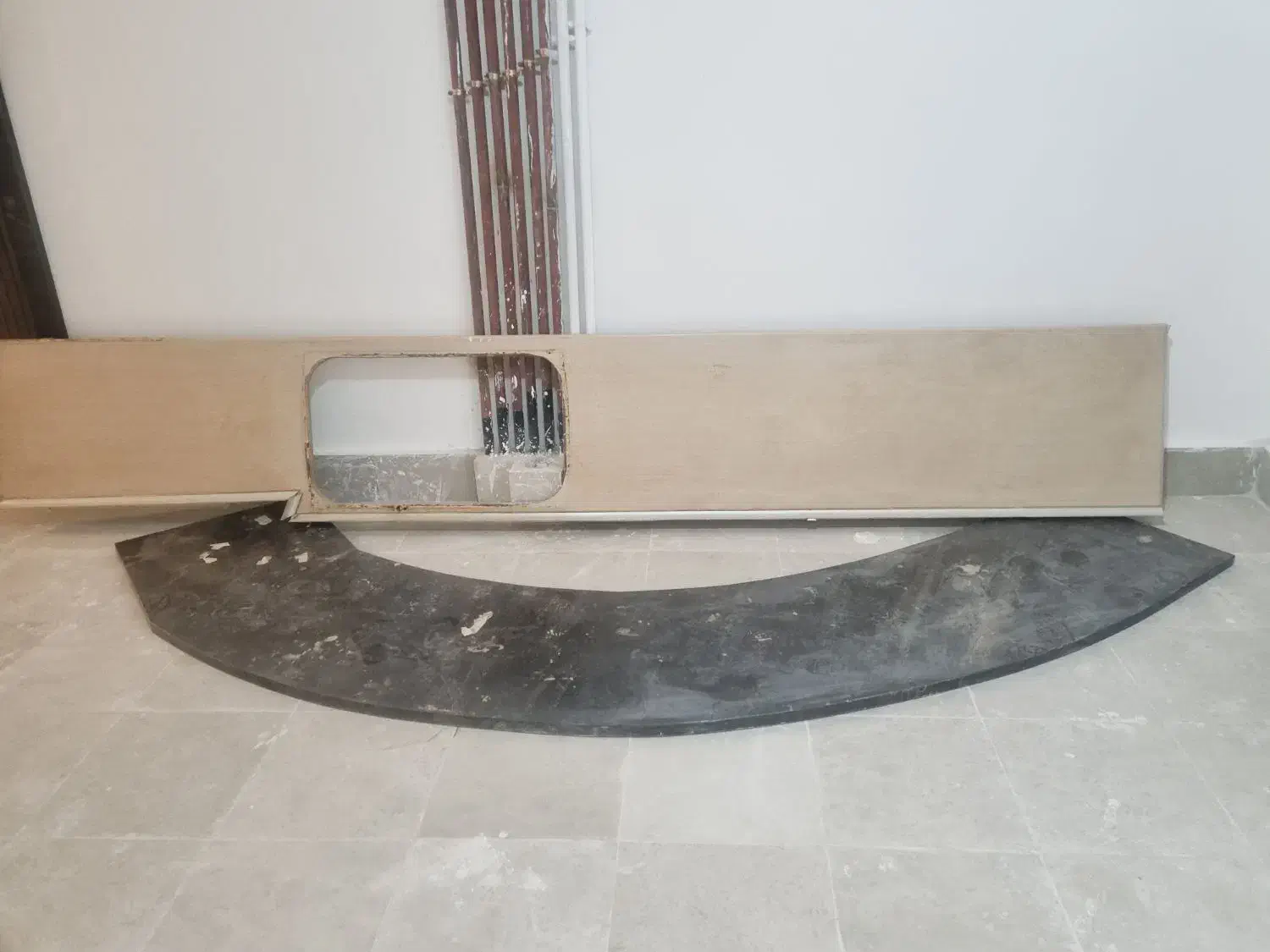 فوروش فوری ورقه۴متری و ام دی اف جنس عالی|مصالح و تجهیزات ساختمان|اقبالیه, |دیوار