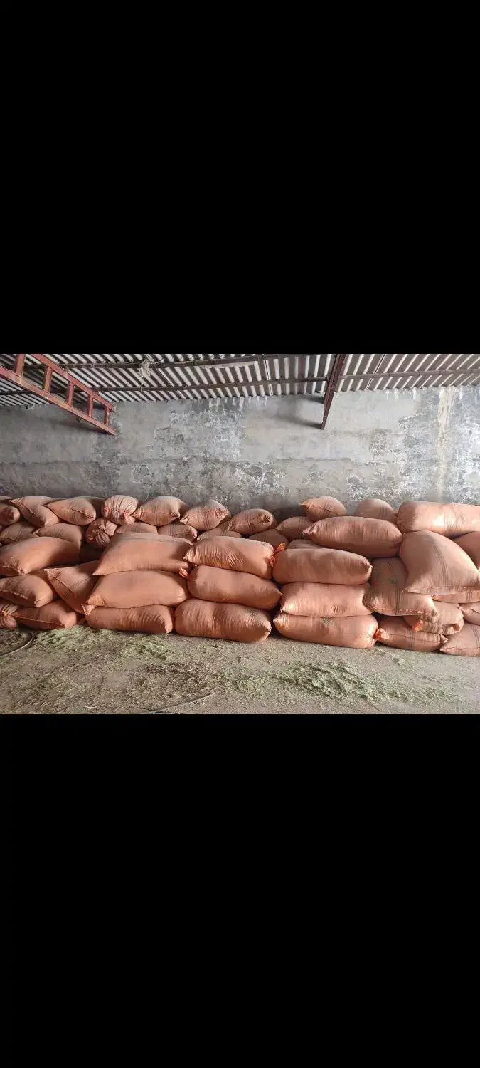 یونجه شلیف گرفته|حیوانات مزرعه|دوگنبدان, |دیوار