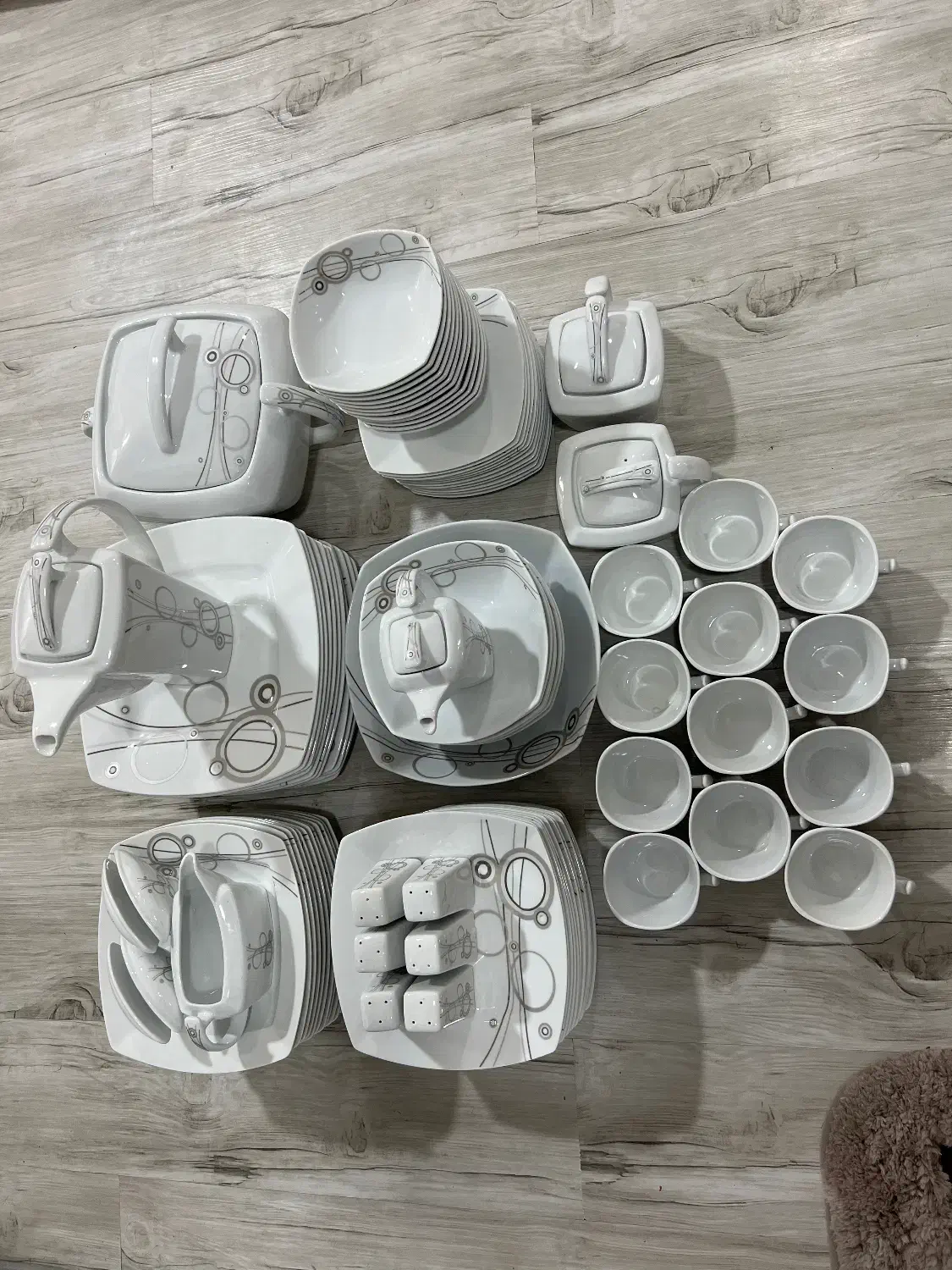 میوه خوری و سرویس چینی|ظروف سرو و پذیرایی|اهواز, زیباشهر|دیوار