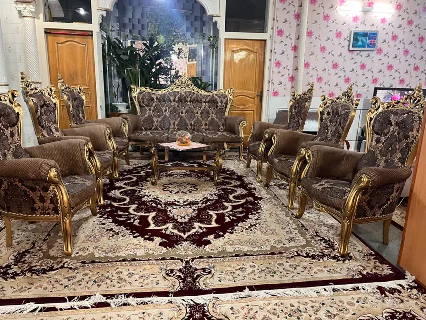 مبل سلطنتی 9نفره|مبلمان خانگی و میز عسلی|لنجان, |دیوار