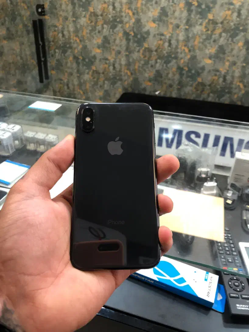 اپل iPhone X با حافظهٔ ۲۵۶ گیگابایت|موبایل|کرج, گلشهر|دیوار