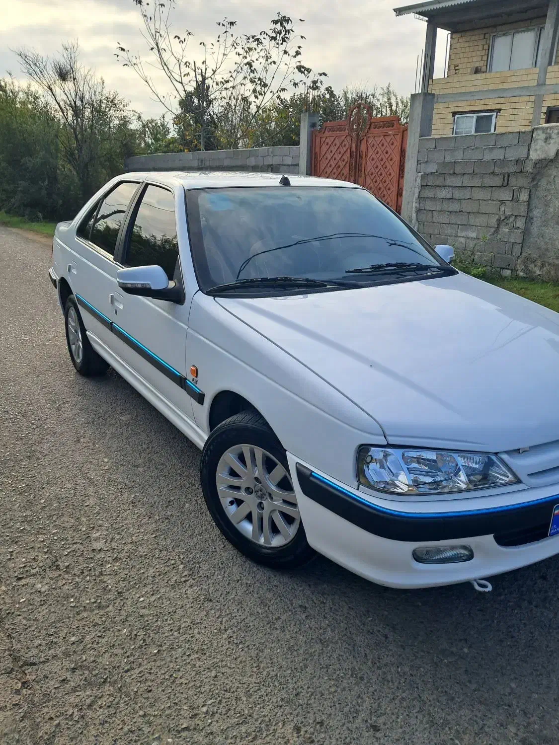 پارس تیوفایو ۹۸بیرنگ|خودرو سواری و وانت|لیسار, |دیوار