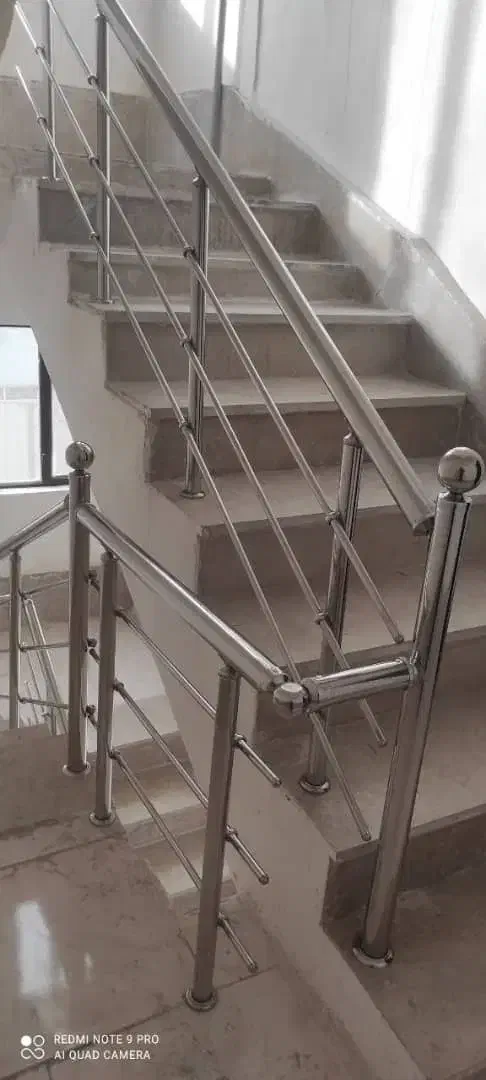 نرده استیل|مصالح و تجهیزات ساختمان|بروجرد, |دیوار