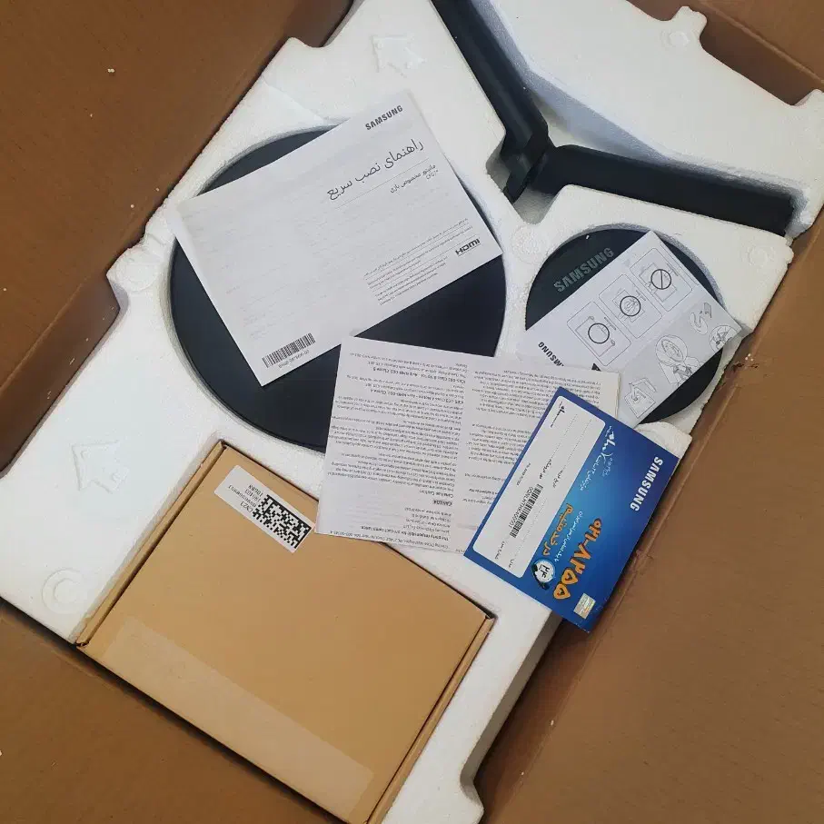 مانیتور 27 سامسونگ خمیده c27fg70fqm|قطعات و لوازم جانبی رایانه|مشهد, فارغ التحصیلان|دیوار