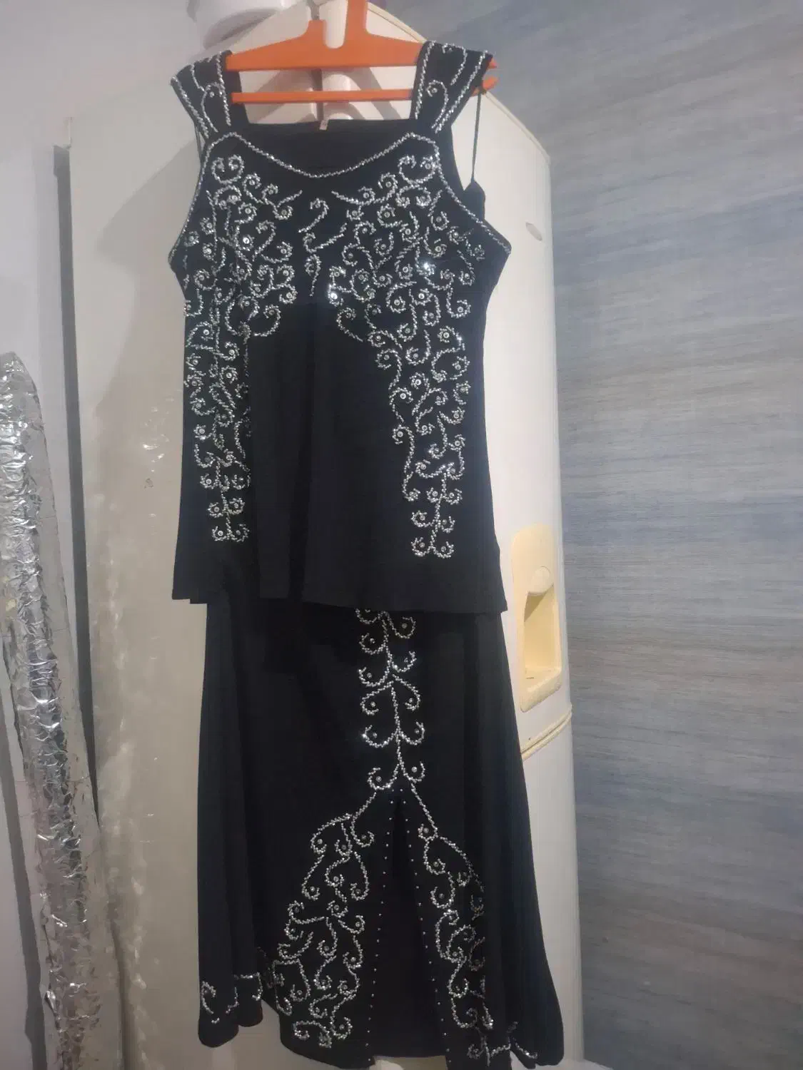 تعدادی لباس مردانه زنانه.مجلسی نو ودرحدنوهرکدام200|لباس|گرمسار, |دیوار