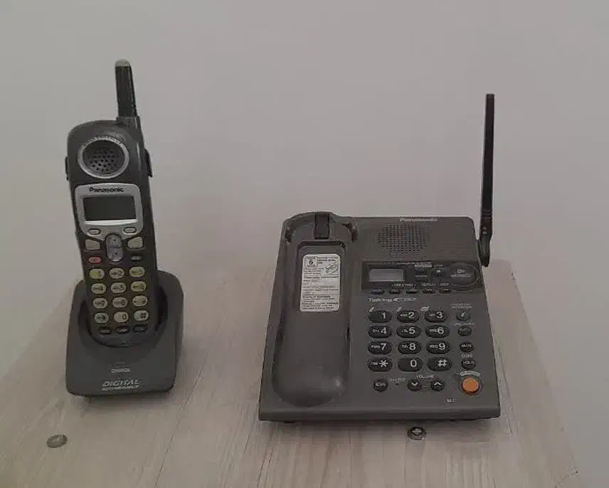 تلفن ثابت بی سیم پاناسونیک ۶۰ میلیون زیر فی بازار|تلفن رومیزی|بیرجند, |دیوار