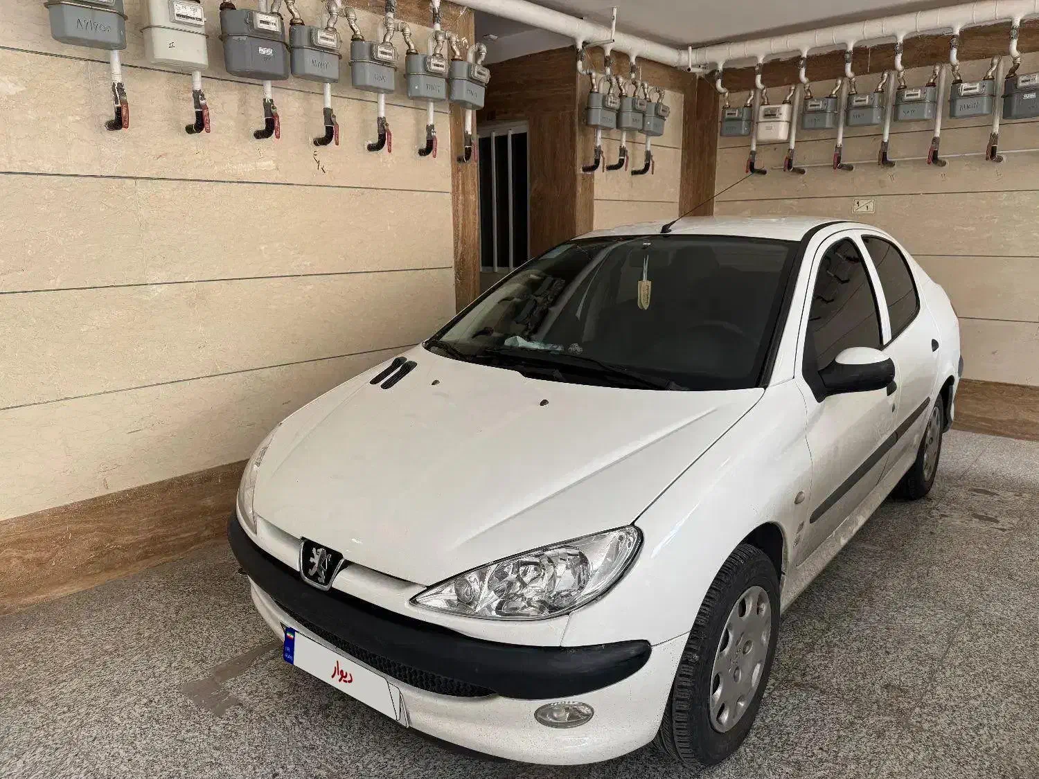 206 صندوقدار کم کار 96|خودرو سواری و وانت|قم, هنرستان|دیوار