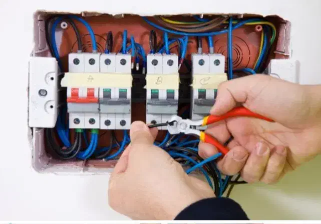 برقکار|خدمات پیشه و مهارت|نیشابور, خط کاشمر|دیوار