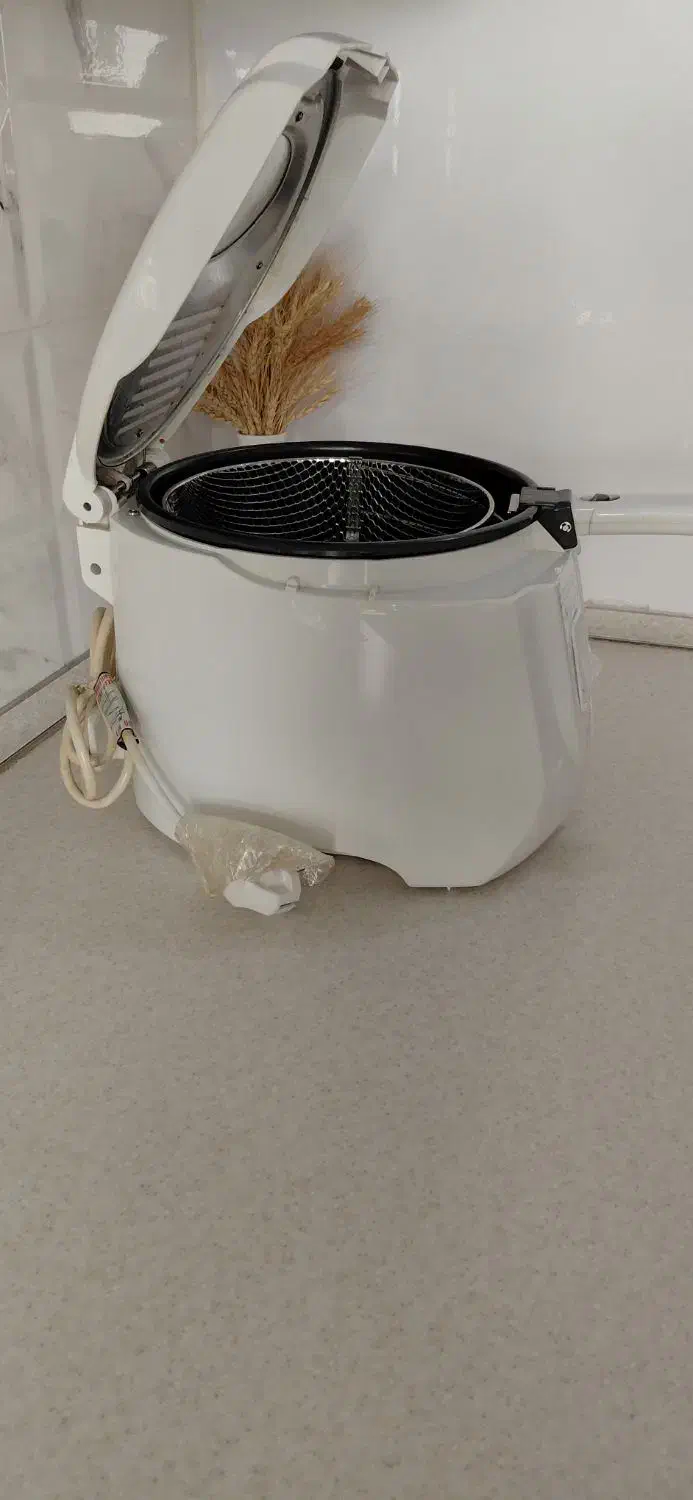 سرخ کن و ترازو آشپزخانه ، مارک همیلتون|اجاق گاز و لوازم برقی پخت‌وپز|تهران, حسین‌آباد|دیوار