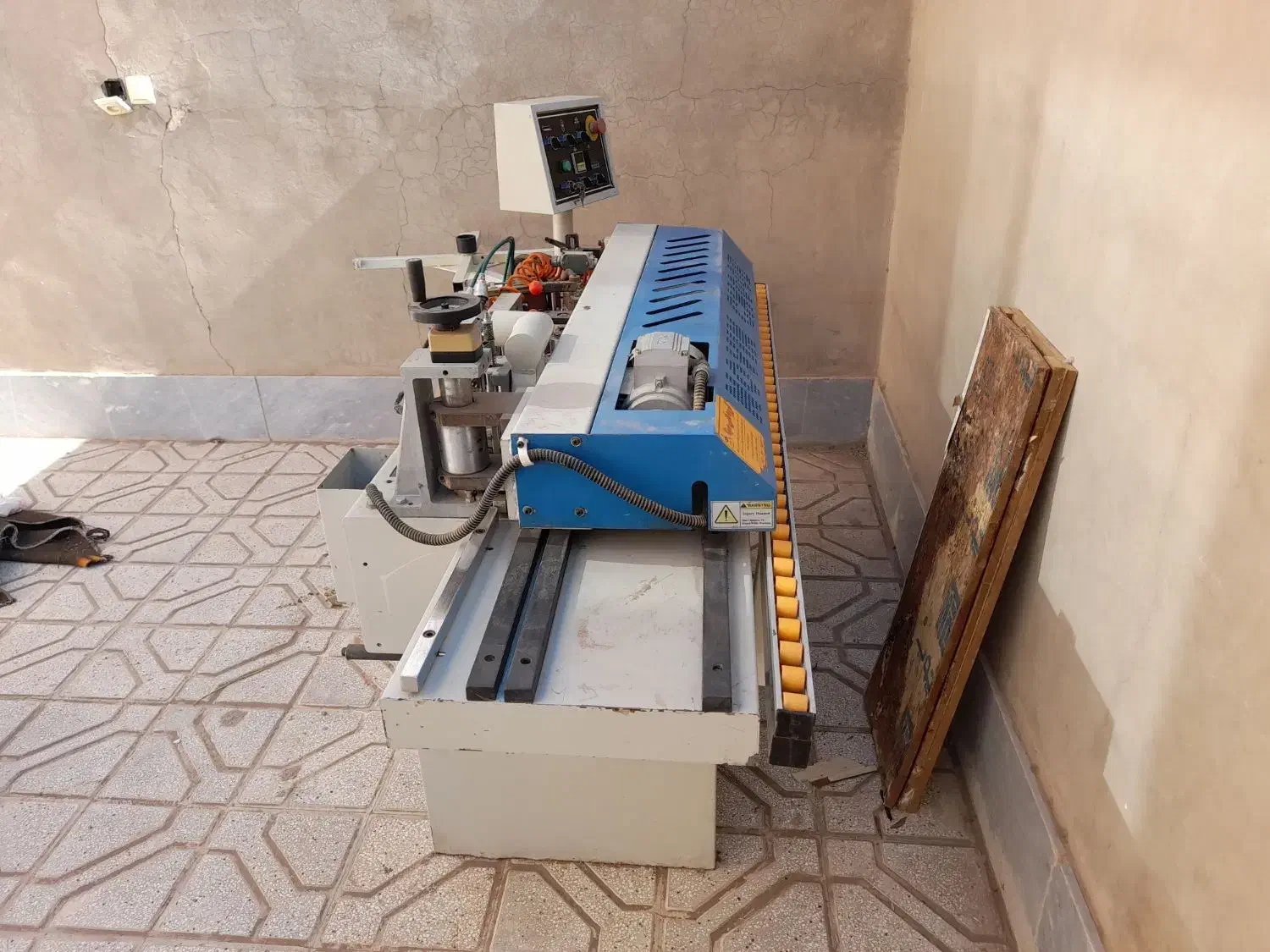 این دستگاه نوار زن بفروش میرسد سالم و مرتب|ماشین‌آلات صنعتی|سربیشه, |دیوار