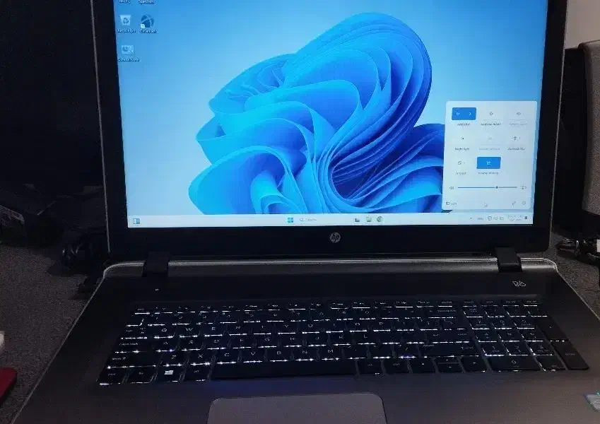 لپ تاپ Hp Pavilion 512G ram 8G|رایانه همراه|بهشهر, |دیوار