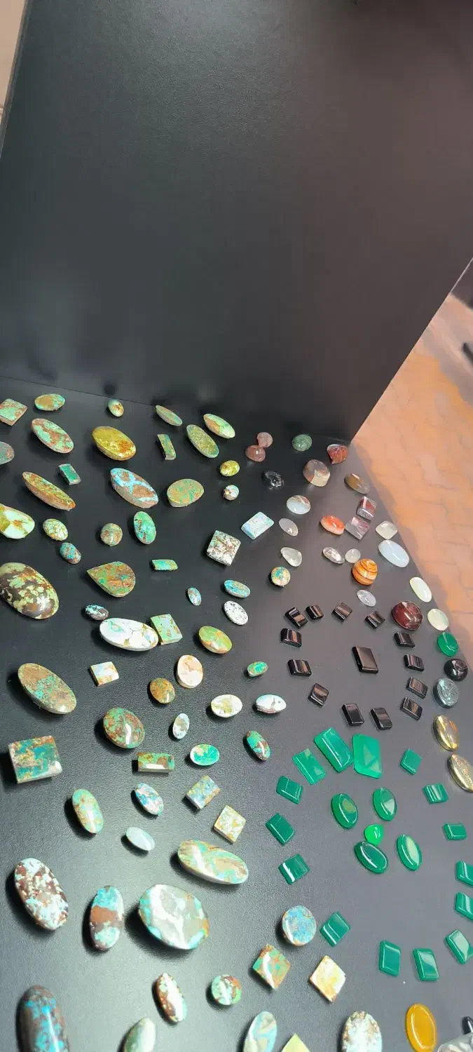 این سنگ های زینتی و قیمتی از ۵۰۰ شروع میشه|جواهرات|ماسال, |دیوار