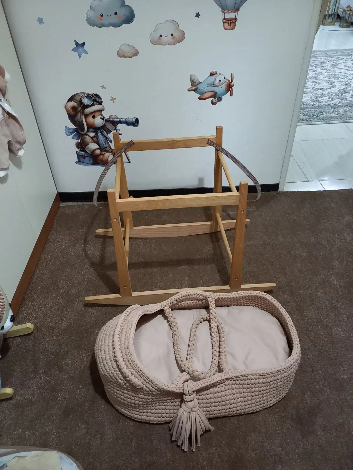 کریر نوزاد|تخت و صندلی بچه|قدس, شهرک فرزان|دیوار