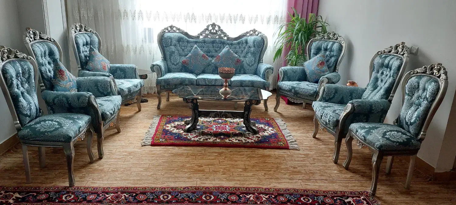 مبل سلطنتی ۹ نفره کاملا سالم|مبلمان خانگی و میز عسلی|ابهر, |دیوار