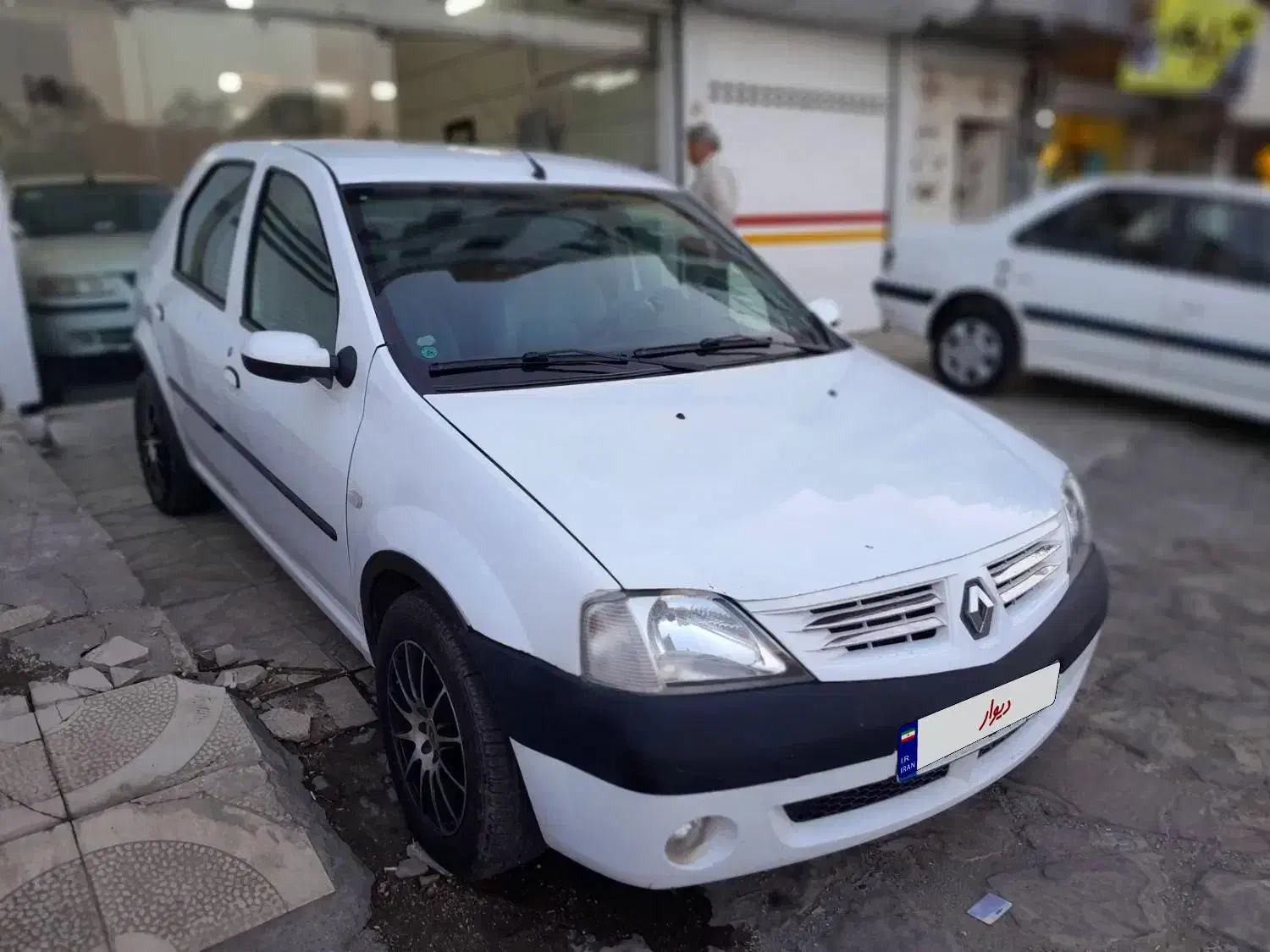 لوگان ال 90 E2 فول LP مدل 92 در حد نو لاکچری|خودرو سواری و وانت|مشهد, نوید|دیوار