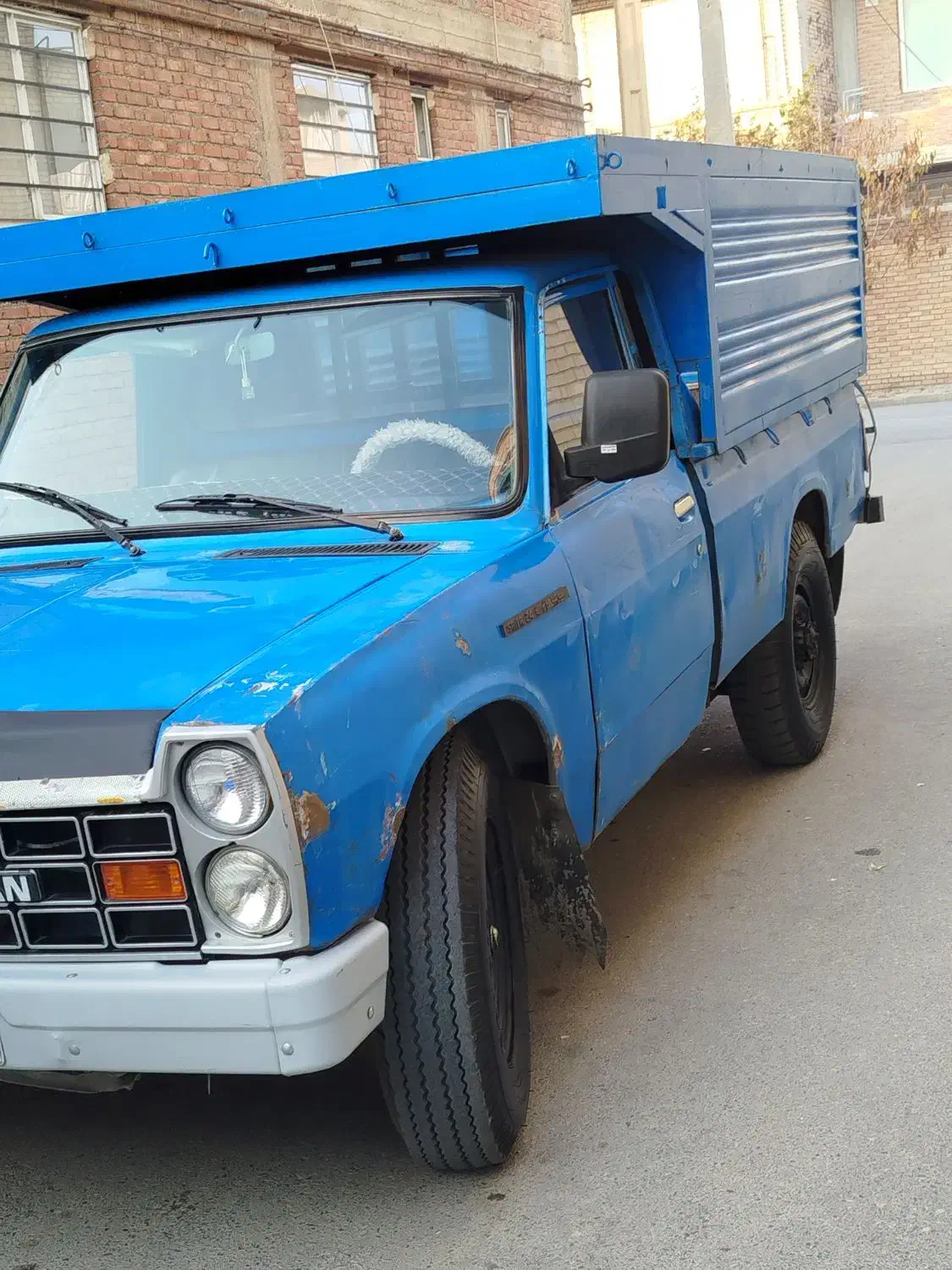 نیسان مدل ۸۴ تناژ بالا|خودرو سواری و وانت|نقده, |دیوار