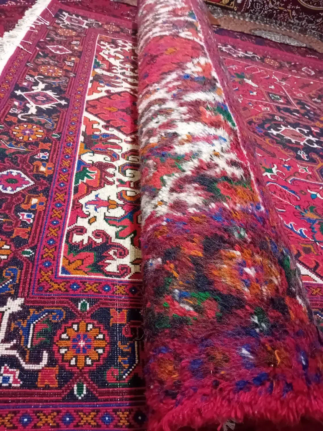 فرش دستباف الوار درجه یک|فرش|عجب شیر, |دیوار