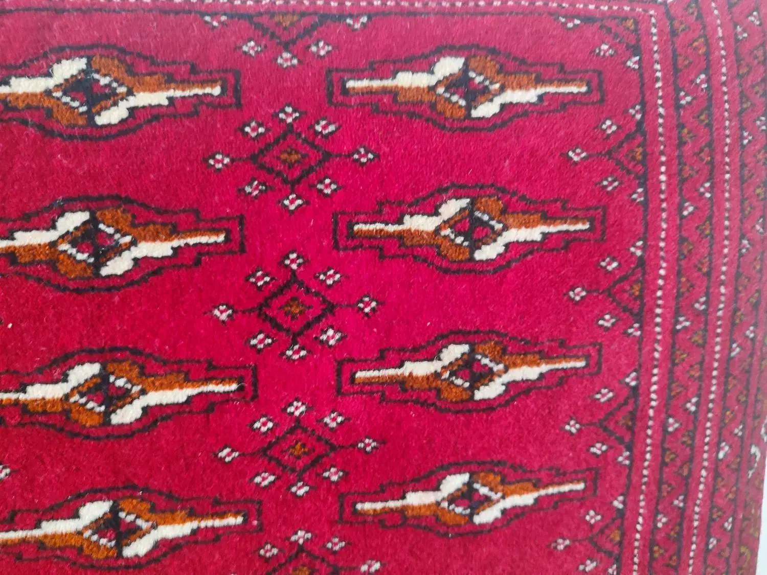 پشتی در حد نو ابعاد ۱۲۰در۶۰دست بافت|پشتی|بجنورد, |دیوار