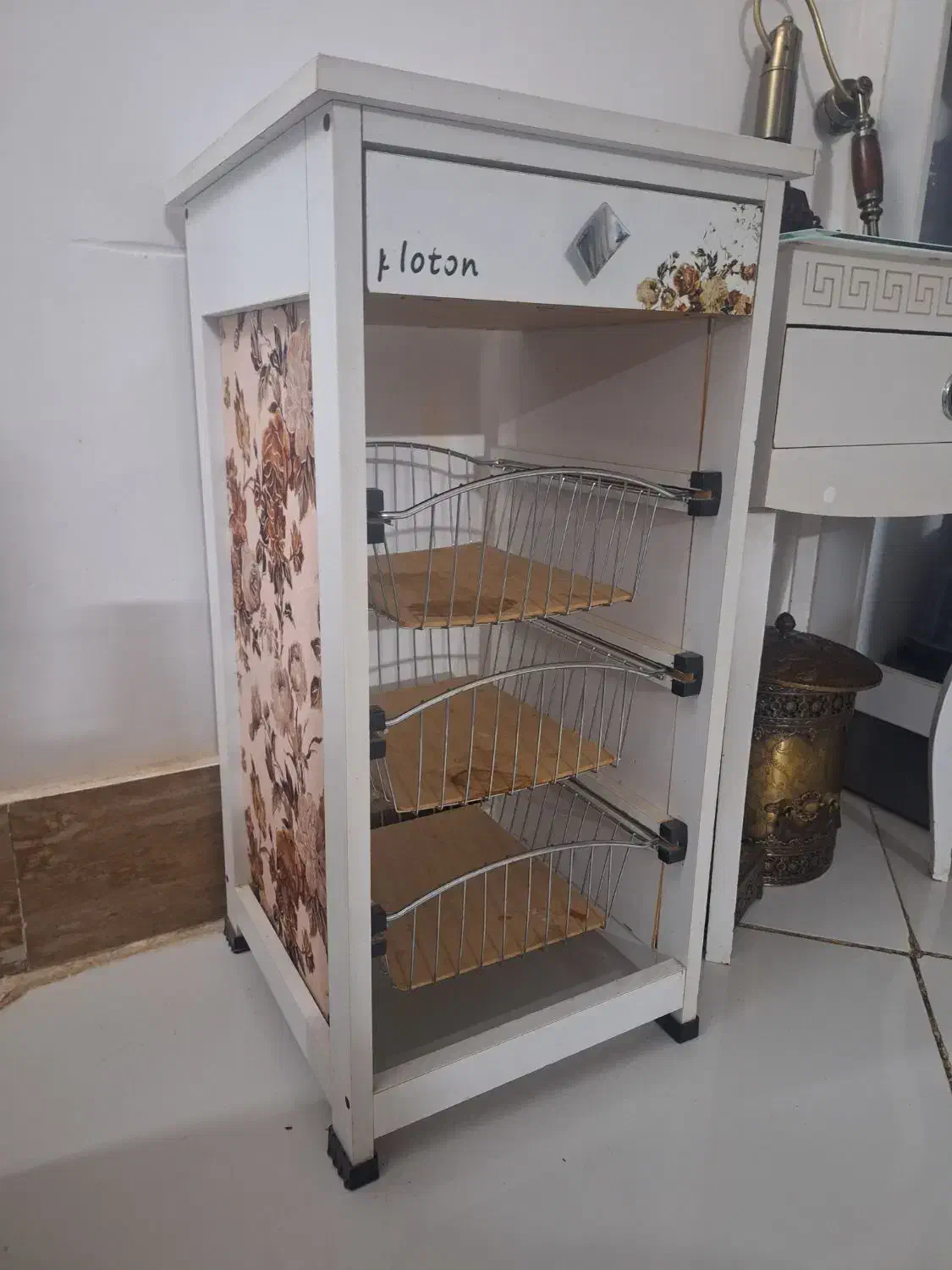 ساعت ایستاده سبد سیب زمینی|ساعت دیواری و تزئینی|سبزوار, قلعهنو دهزار|دیوار