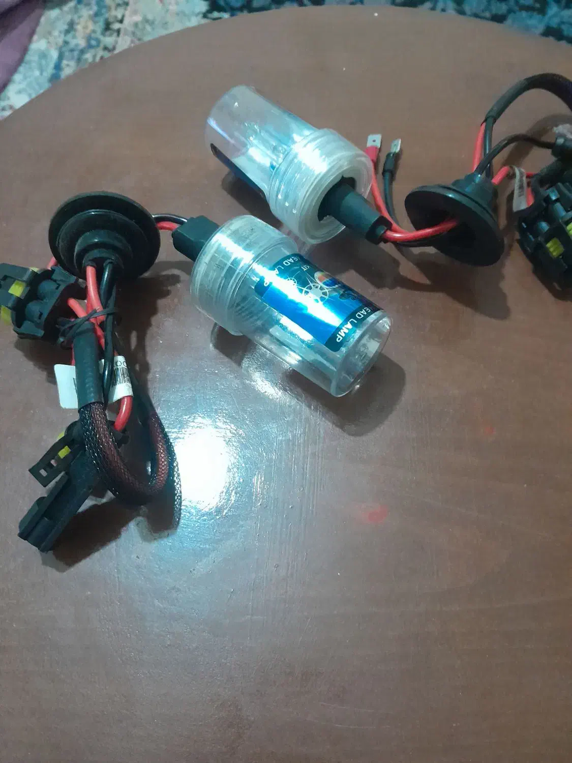 یک جفت لامپ زنون کامل نو استفاده نشده|قطعات یدکی و لوازم جانبی|بهارستان, |دیوار