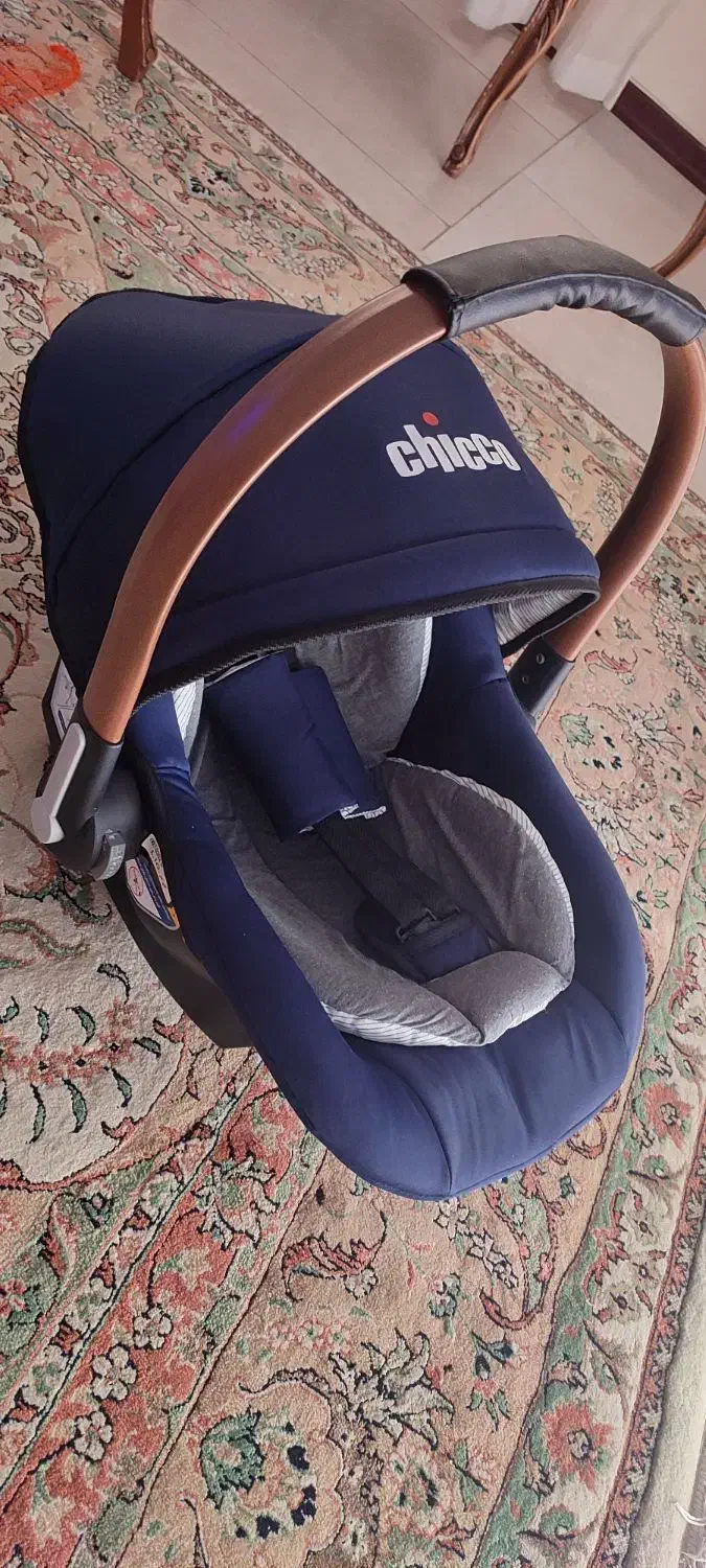 کریر کودک|کالسکه و لوازم جانبی|پردیس, فاز ۲|دیوار