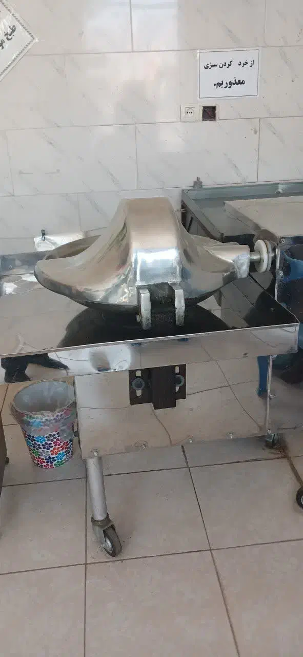 دستگاه‌سبزی‌خرد‌کنی|فروشگاه و مغازه|مبارکه, |دیوار