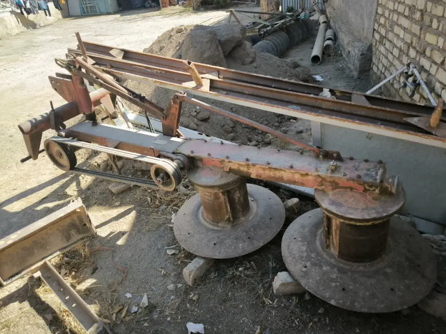 تراکتور رومانی،،موور یونجه چین،ریک|خودرو سنگین|خنجین, |دیوار