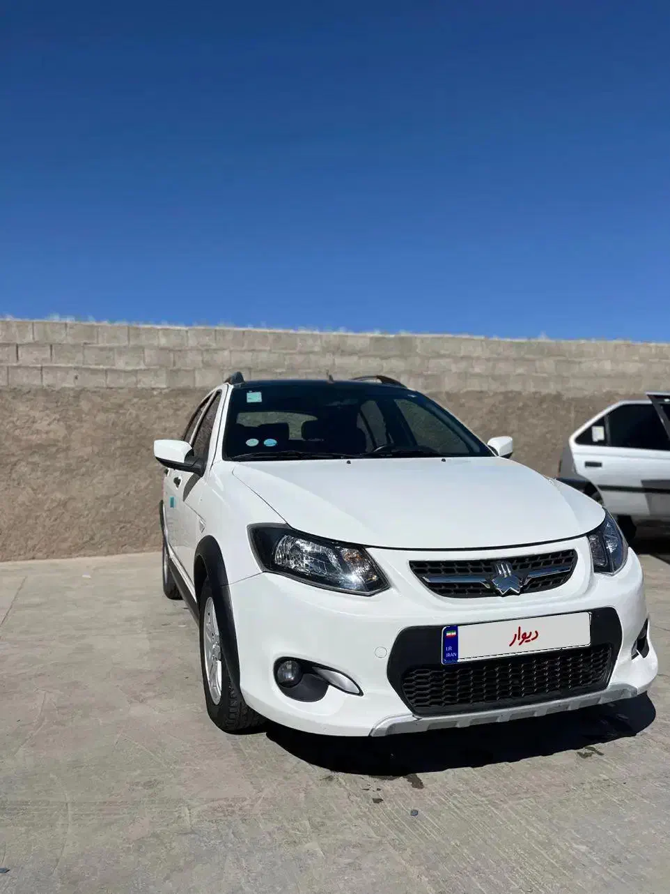 کوییک R|خودرو سواری و وانت|آباده, |دیوار