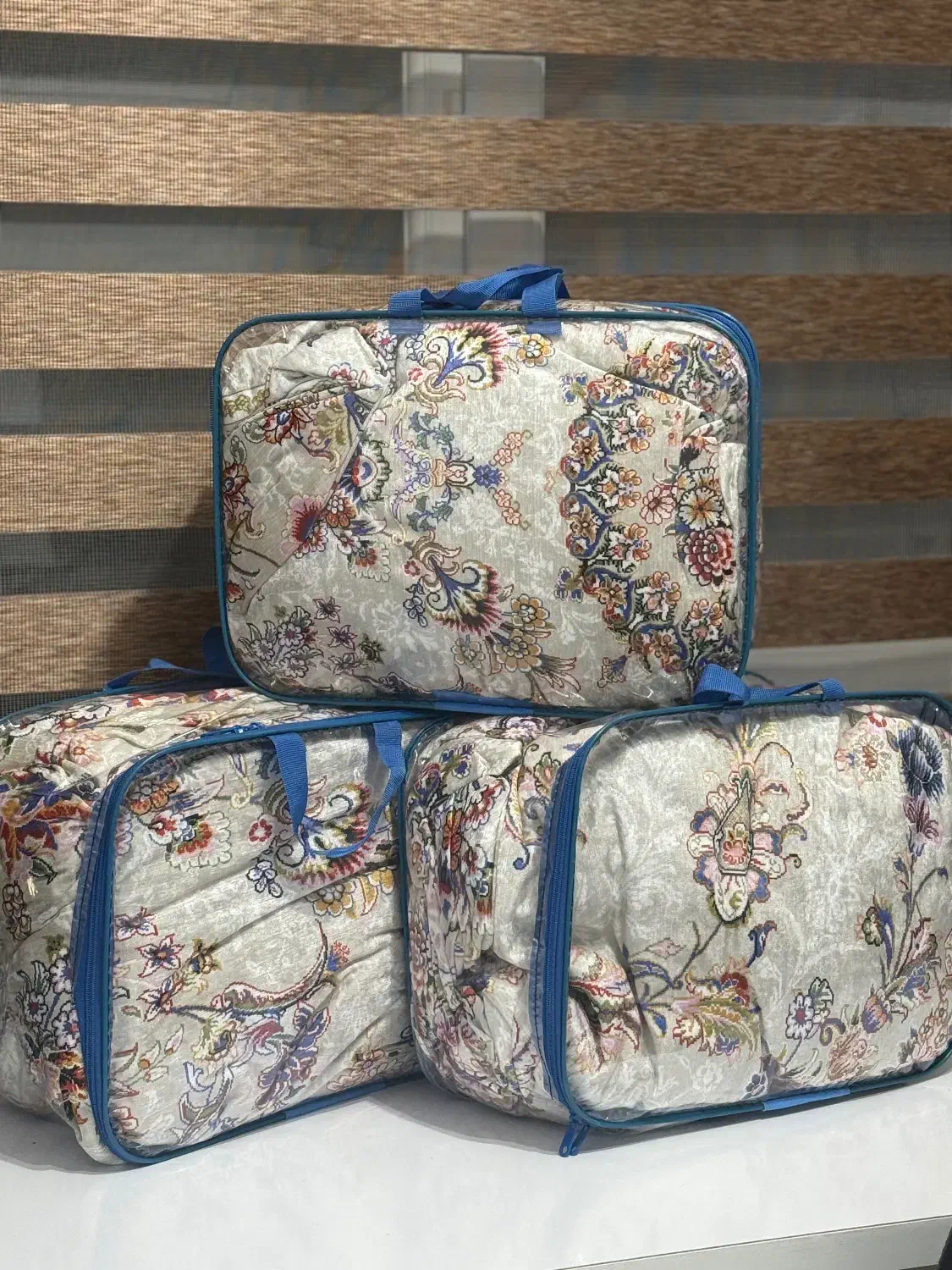 روفرشی|روفرشی|رشت, فلسطین|دیوار