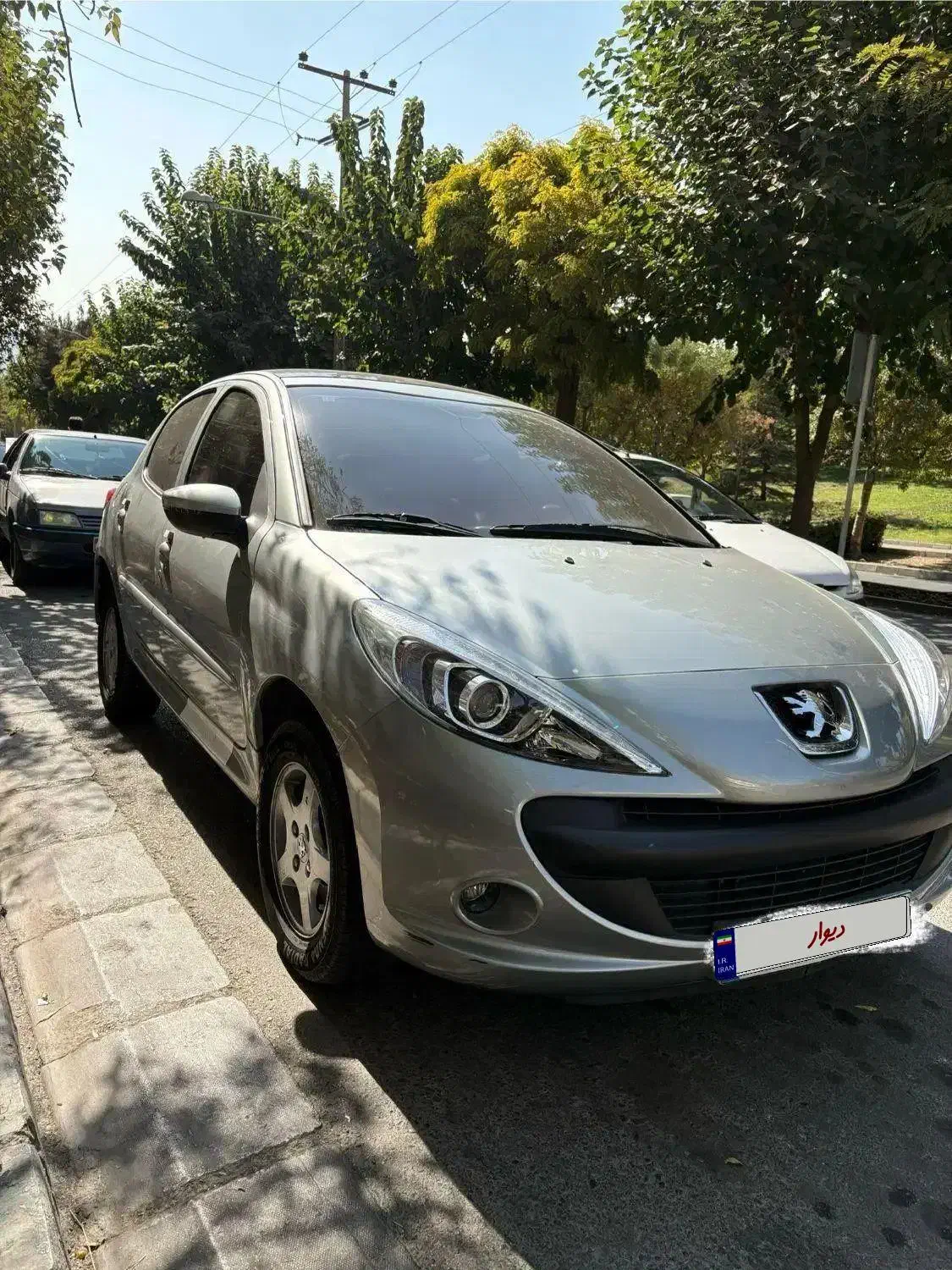 207 سقف پاناروما اتومات ارتقا یافته تیتانیوم|خودرو سواری و وانت|کرج, عظیمیه|دیوار