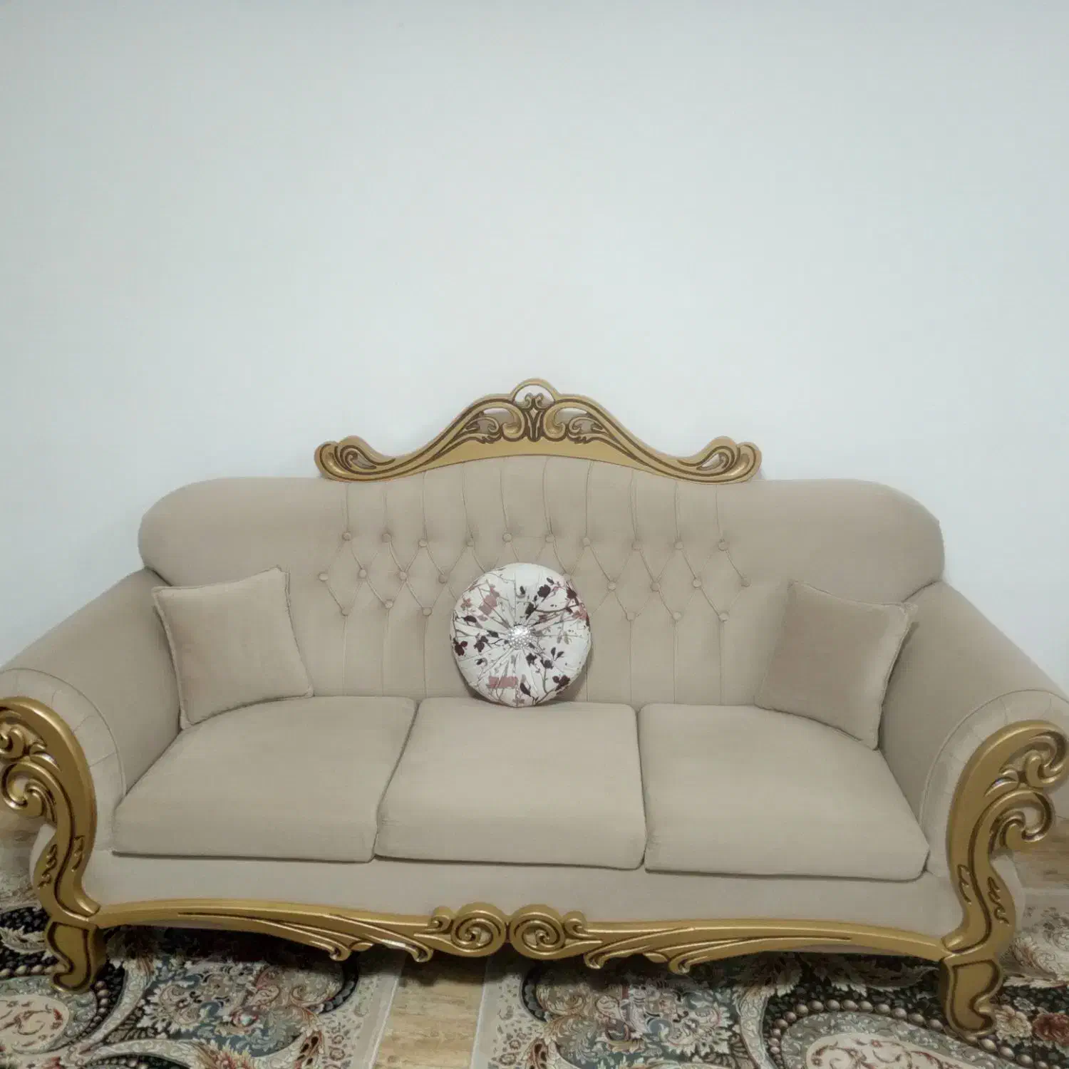 مناسب تازه عروس|مبلمان خانگی و میز عسلی|فومن, |دیوار