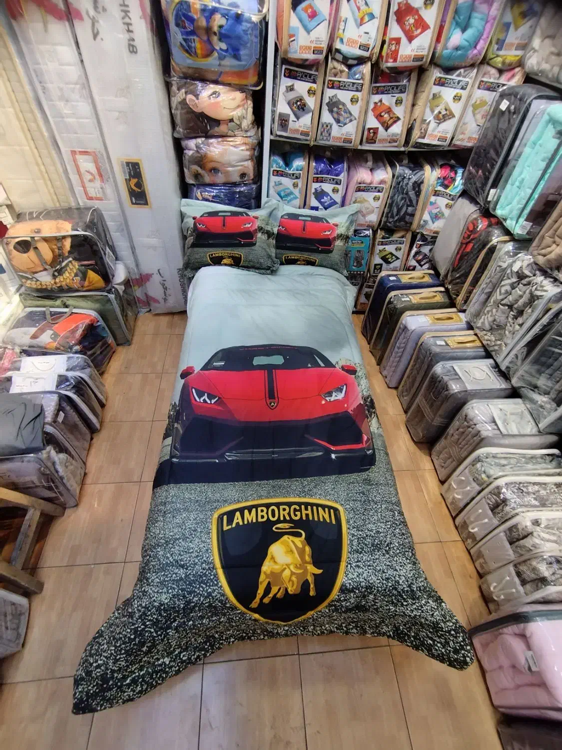 روتختی لامبورگینی جنس شانل مخمل|رختخواب، بالش، پتو|اهواز, گلستان|دیوار