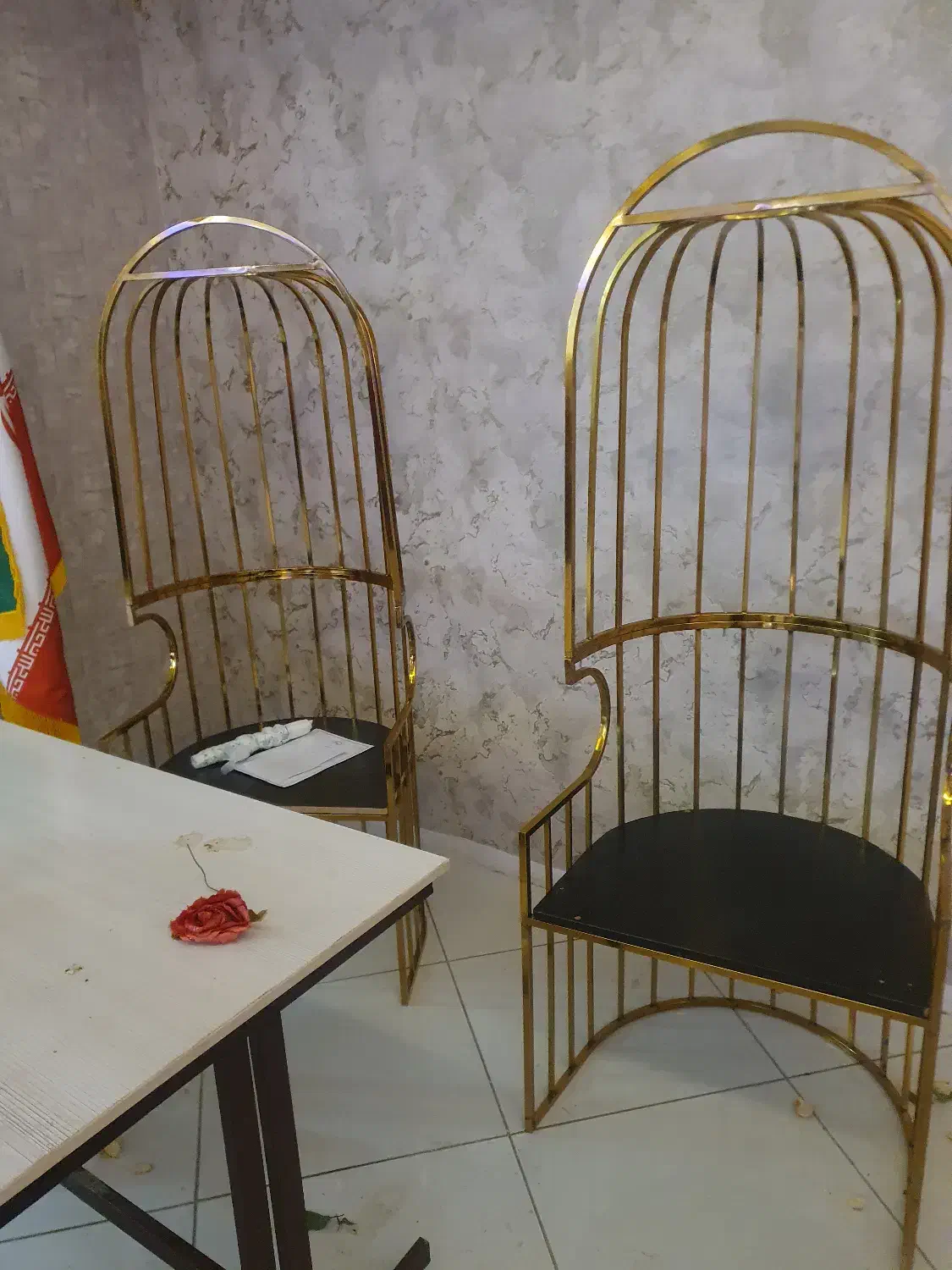 تجهیزات آرایشگاه زنانه، آرایشگاه بانوان|مبلمان اداری|اهر, |دیوار