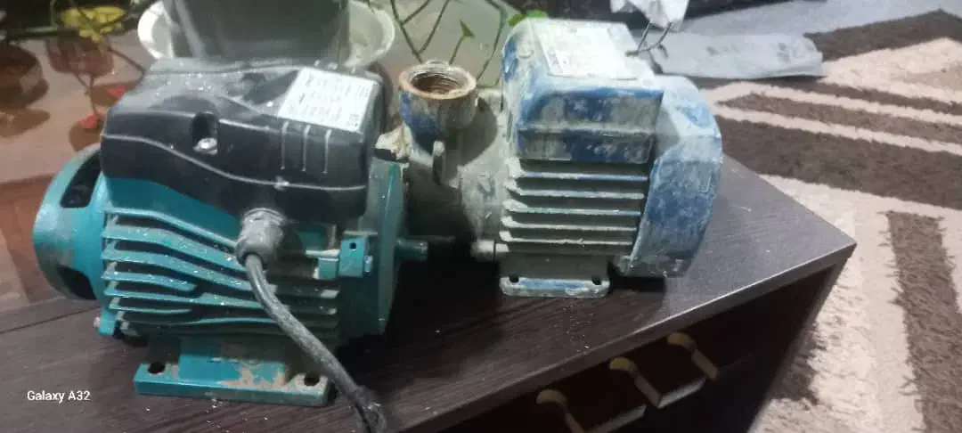 باسلام دوعدد پمپ برا فروش سالم فقط سرویس میخوان.|مصالح و تجهیزات ساختمان|اهواز, کوی فرهنگیان ۱|دیوار