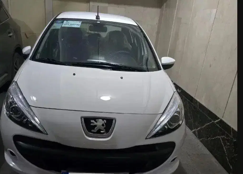 207سقف فلز مدل 1404tu5|خودرو سواری و وانت|یزد, |دیوار