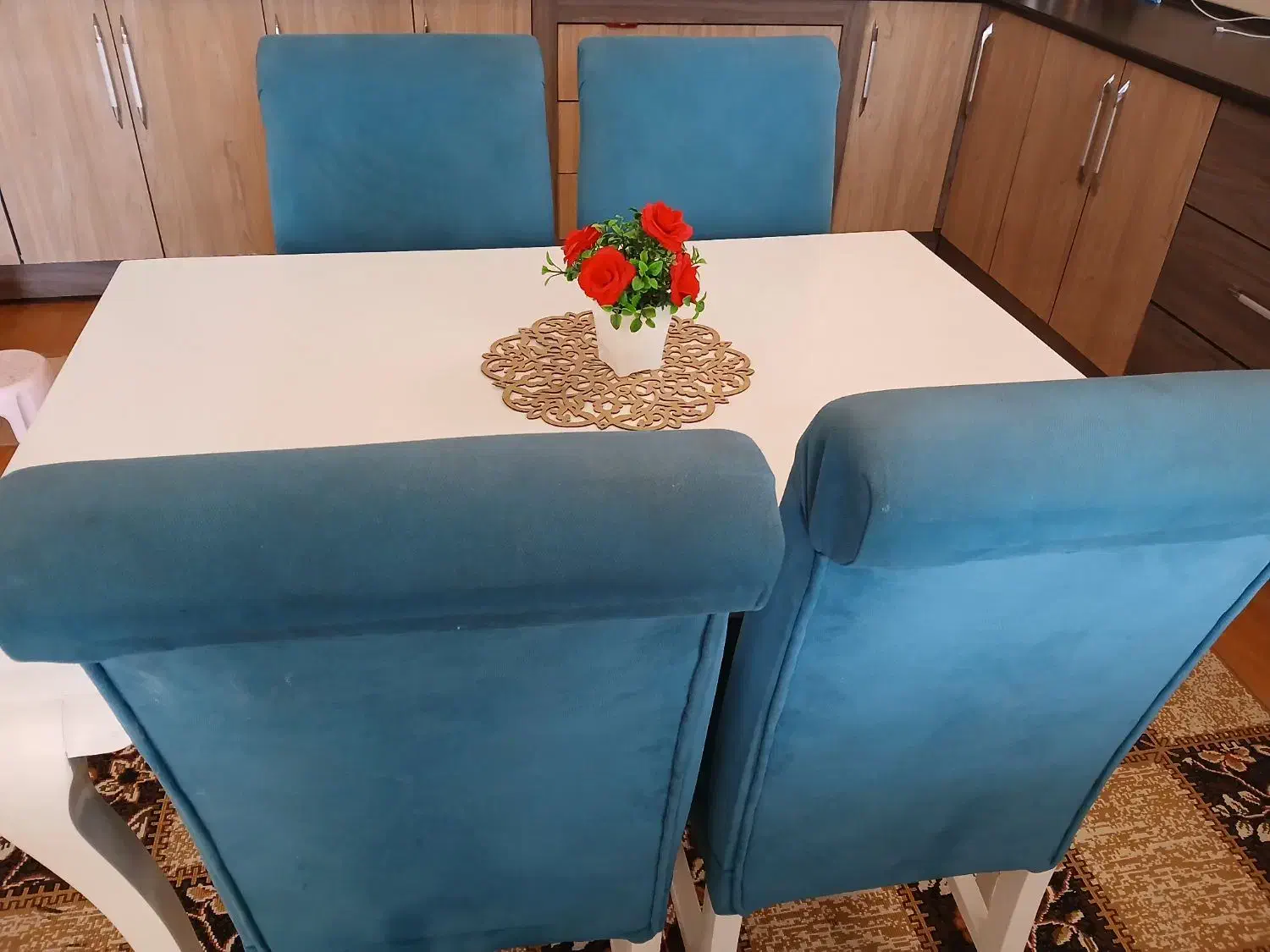 میز صندلی ناهار خوری اصلا استفاده نشده|میز و صندلی غذاخوری|اقلید, |دیوار