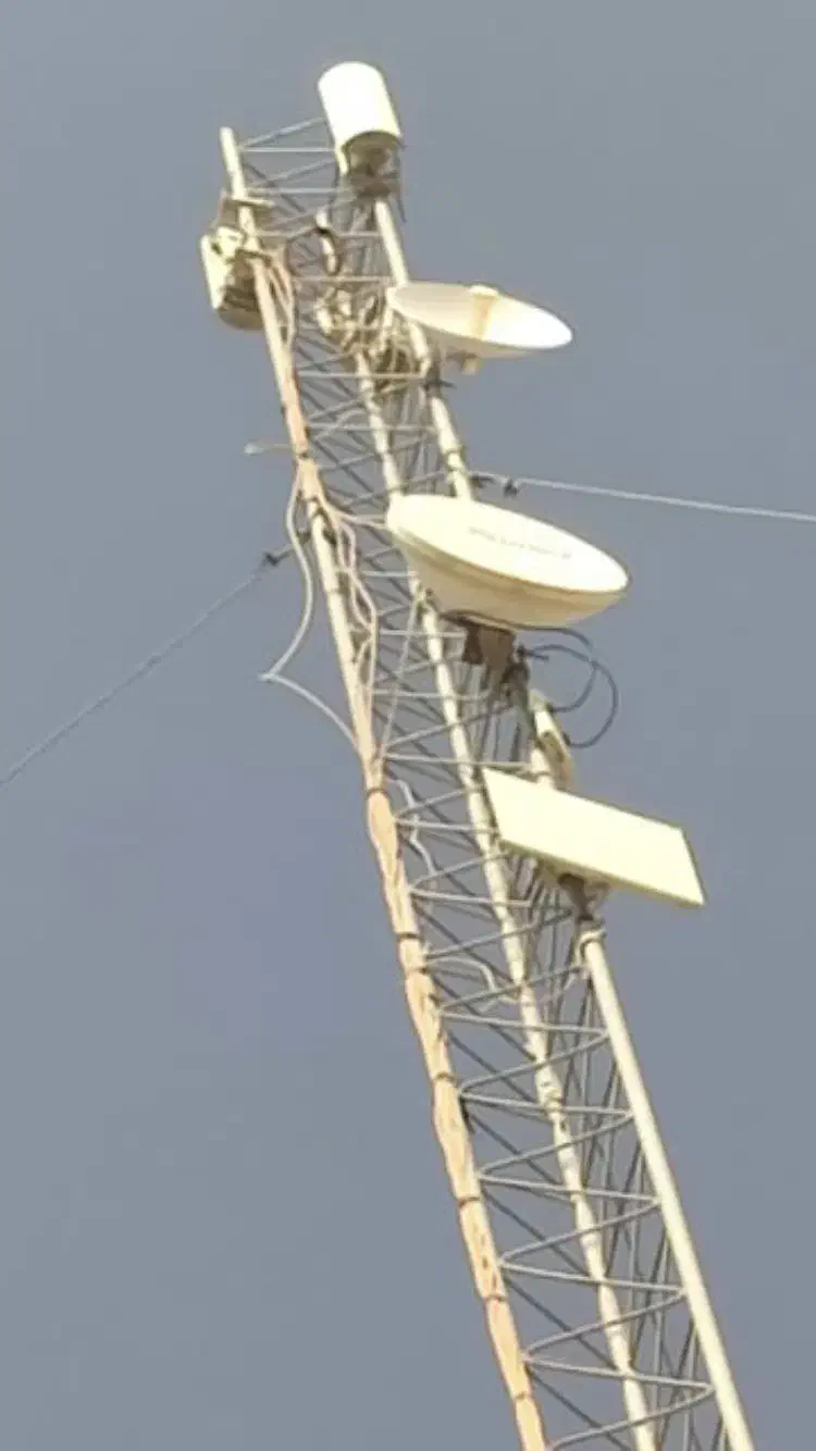 فروش دکل اینترنت بهمراه رادیو|مودم و تجهیزات شبکه|شیراز, معالیآباد|دیوار